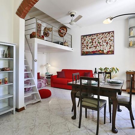 Oltrarno Home Silvia Florenz Exterior foto
